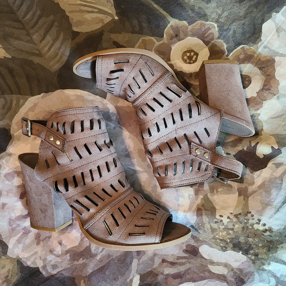 Christian Siriano Block Heel with Cutouts